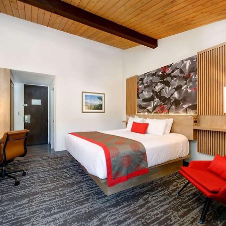 Ramada By Wyndham Santa Barbara Hotel Goleta Buitenkant foto