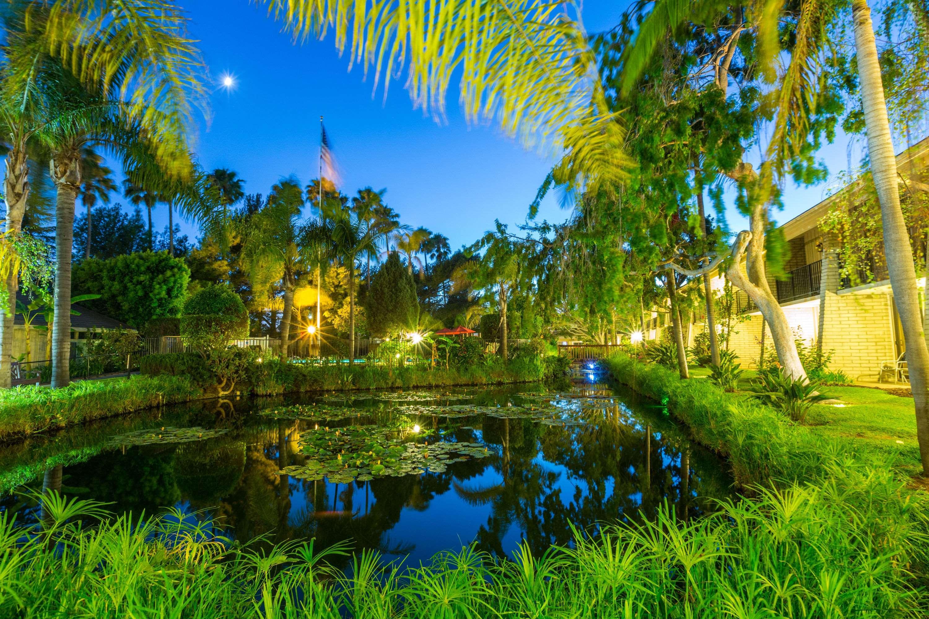 Ramada By Wyndham Santa Barbara Hotel Goleta Buitenkant foto