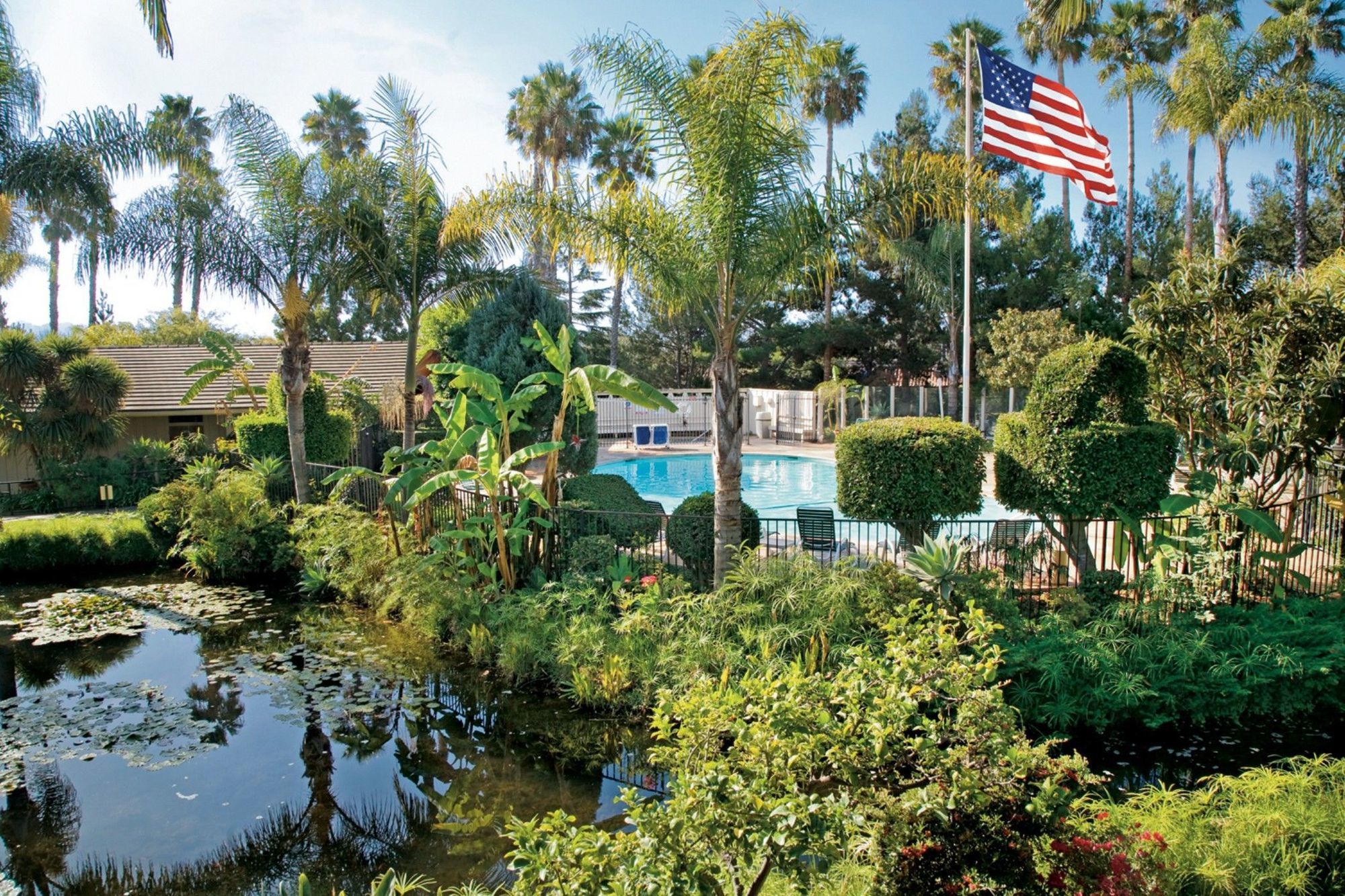 Ramada By Wyndham Santa Barbara Hotel Goleta Buitenkant foto